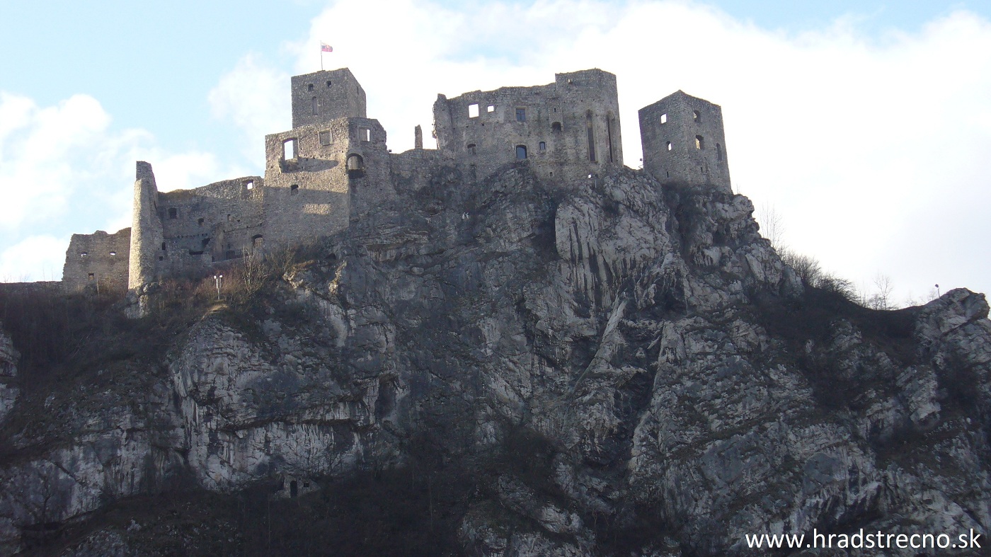 Strečno hrad od Váhu